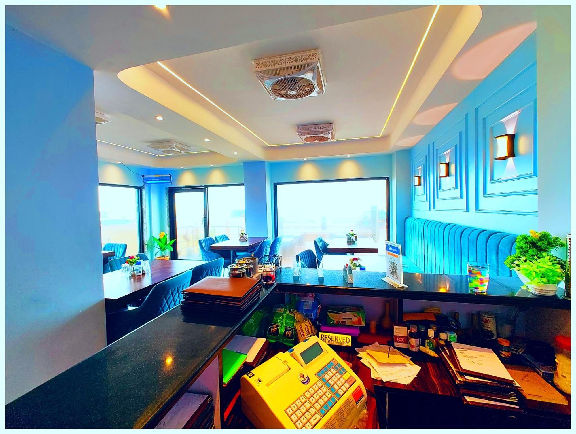 D R E A M L A N D Near Sea Beach - - Restaurant & Parking Facilities - Prime Location With Luxury And Spacious - Book Now Puri