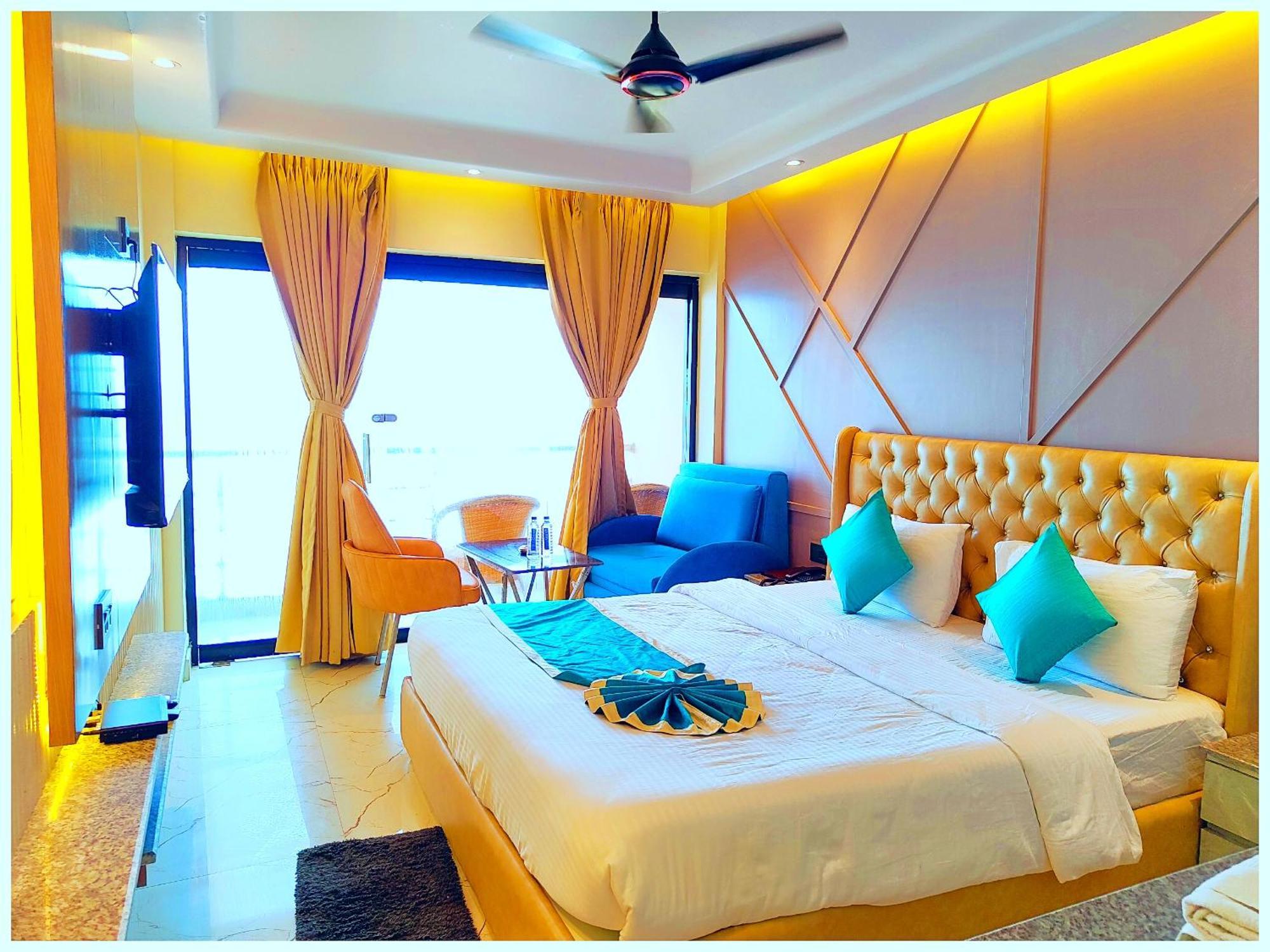D R E A M L A N D Near Sea Beach - - Restaurant & Parking Facilities - Prime Location With Luxury And Spacious - Book Now 4* Puri